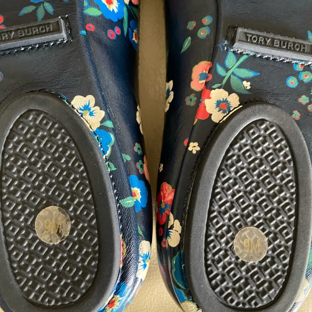 Tory Burch Minnie Blue Travel Ballet Pansy Bouquet Flats size 9 - Picture 4 of 10